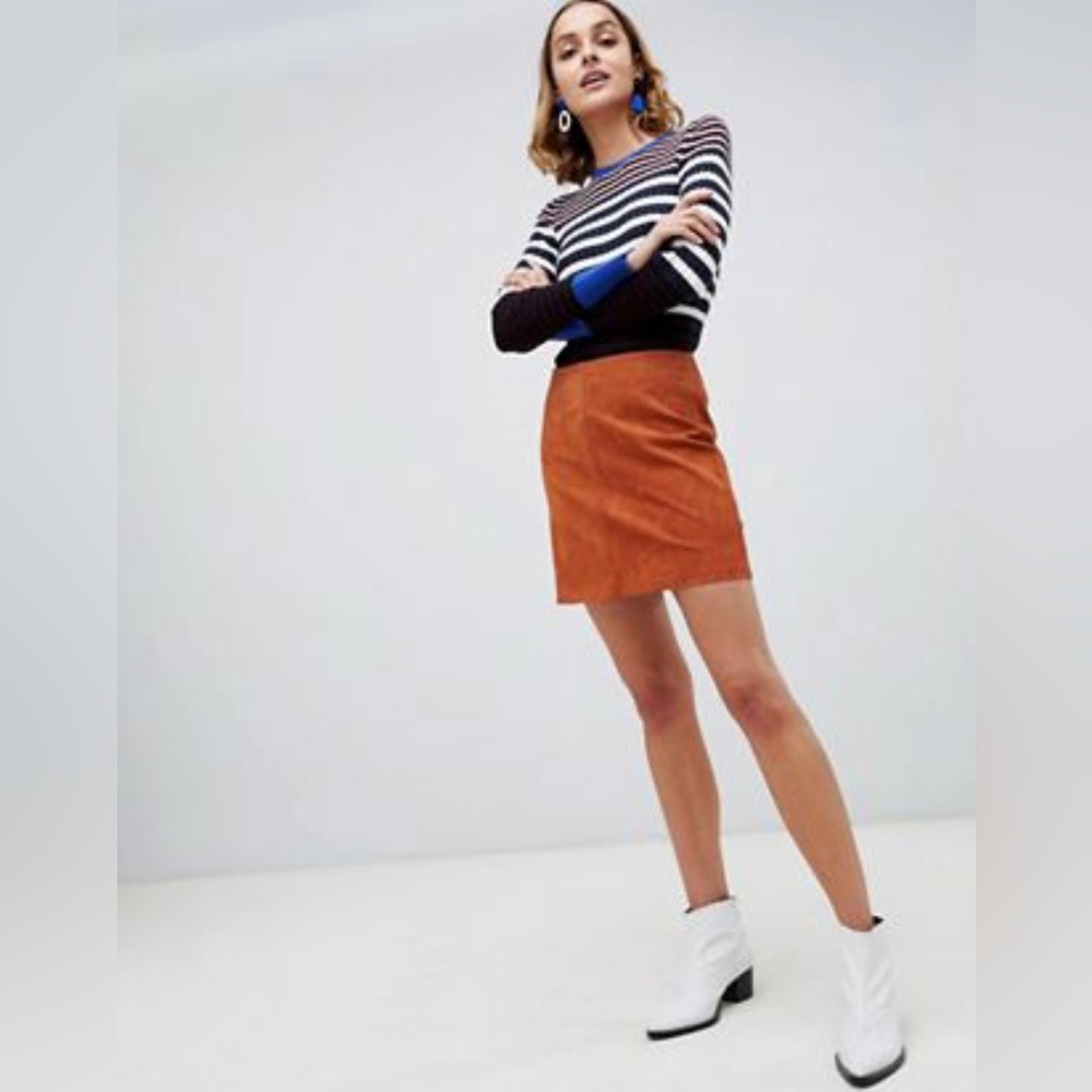 Warehouse Suede Pelmet Skirt in Tan - Size 6